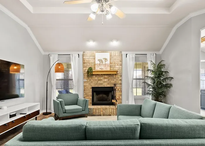 Holiday home Mtz Homes Modern Style 4 Bed Near Hood