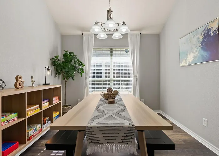 Mtz Homes Modern Style 4 Bed Near Hood Holiday home Killeen