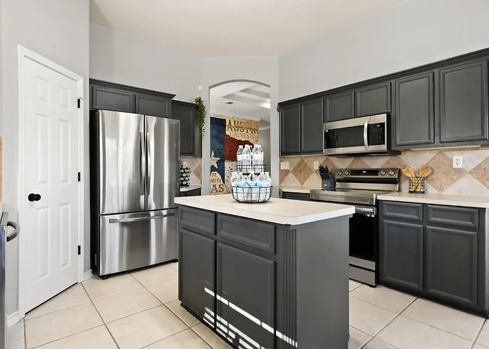 Mtz Homes Modern Style 4 Bed Near Hood Holiday home