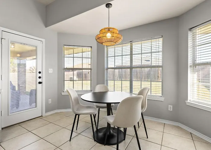 Mtz Homes Modern Style 4 Bed Near Hood * Killeen