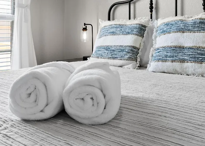 Holiday home Mtz Homes Modern Style 4 Bed Near Hood
